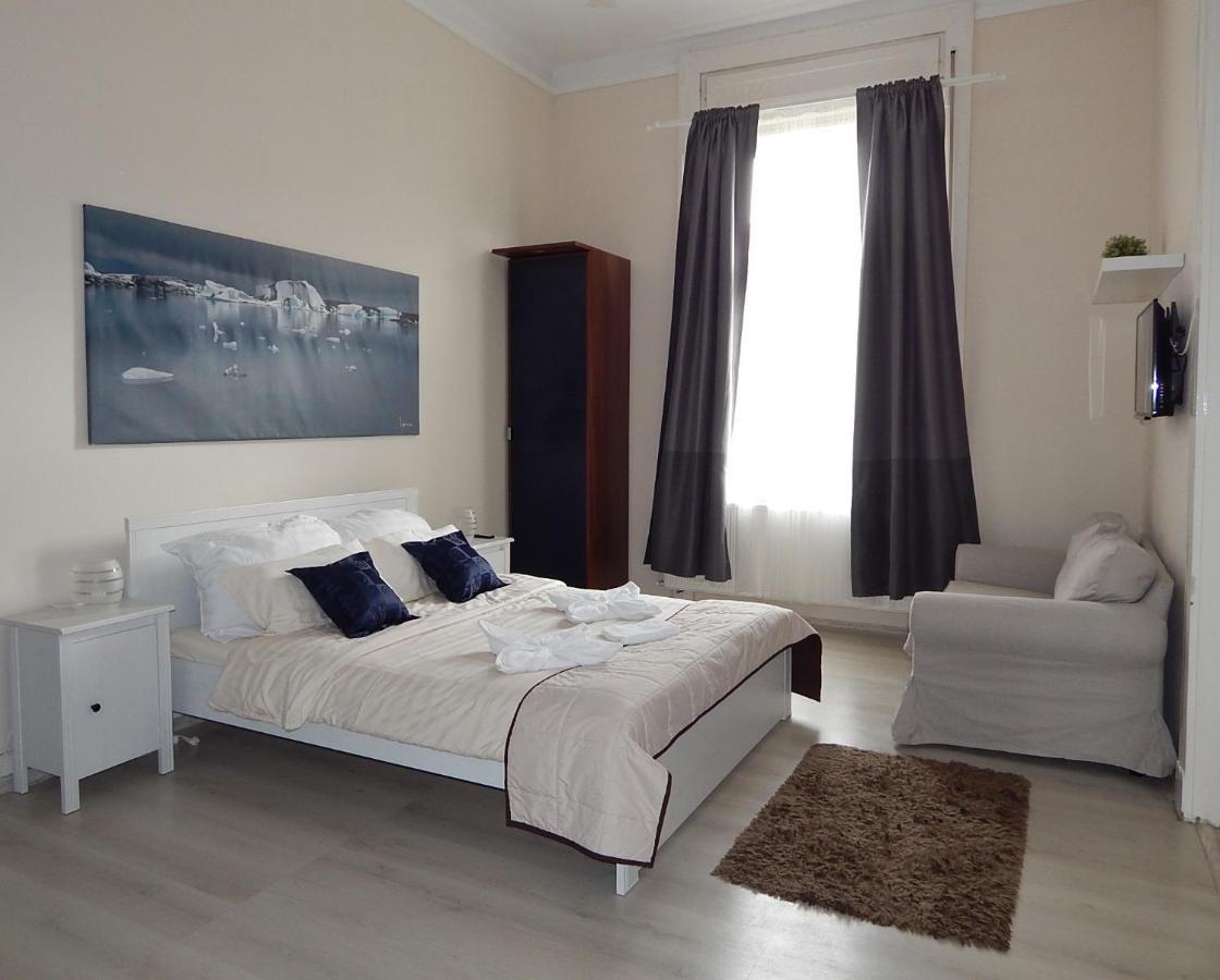 Budapesteasyflat Wesselenyi Exterior photo